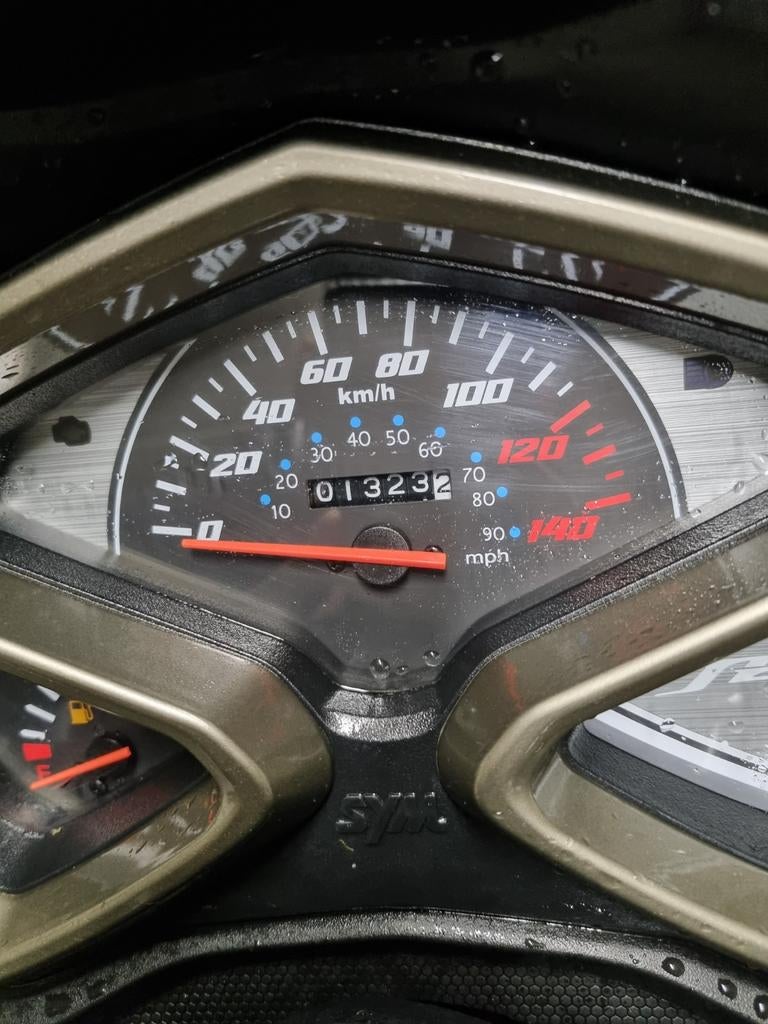 Sym jet14 125 2022 avec 1323 km comme neuf