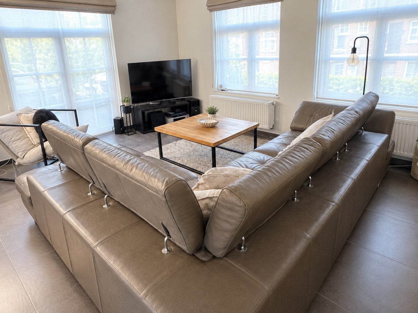 Lederen hoekzetel taupe, Huis en Inrichting, Ophalen, Gebruikt, Leer