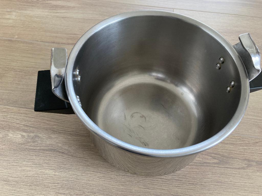 Confituur- kookpot (zonderd deksel), Huis en Inrichting, Keuken | Potten en Pannen, Ophalen, Gebruikt, Inox, Kookpan of Snelkookpan