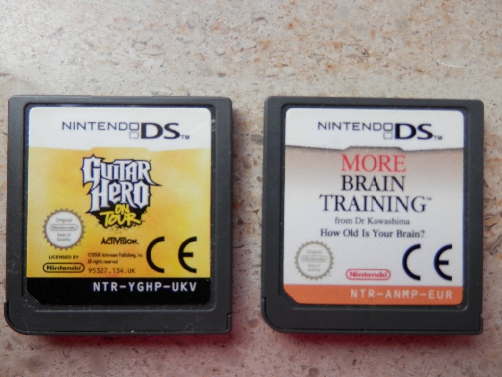 2 spellen "Guitar Hero & More Brain Training "- Nintendo DS, Ophalen of Verzenden, Zo goed als nieuw