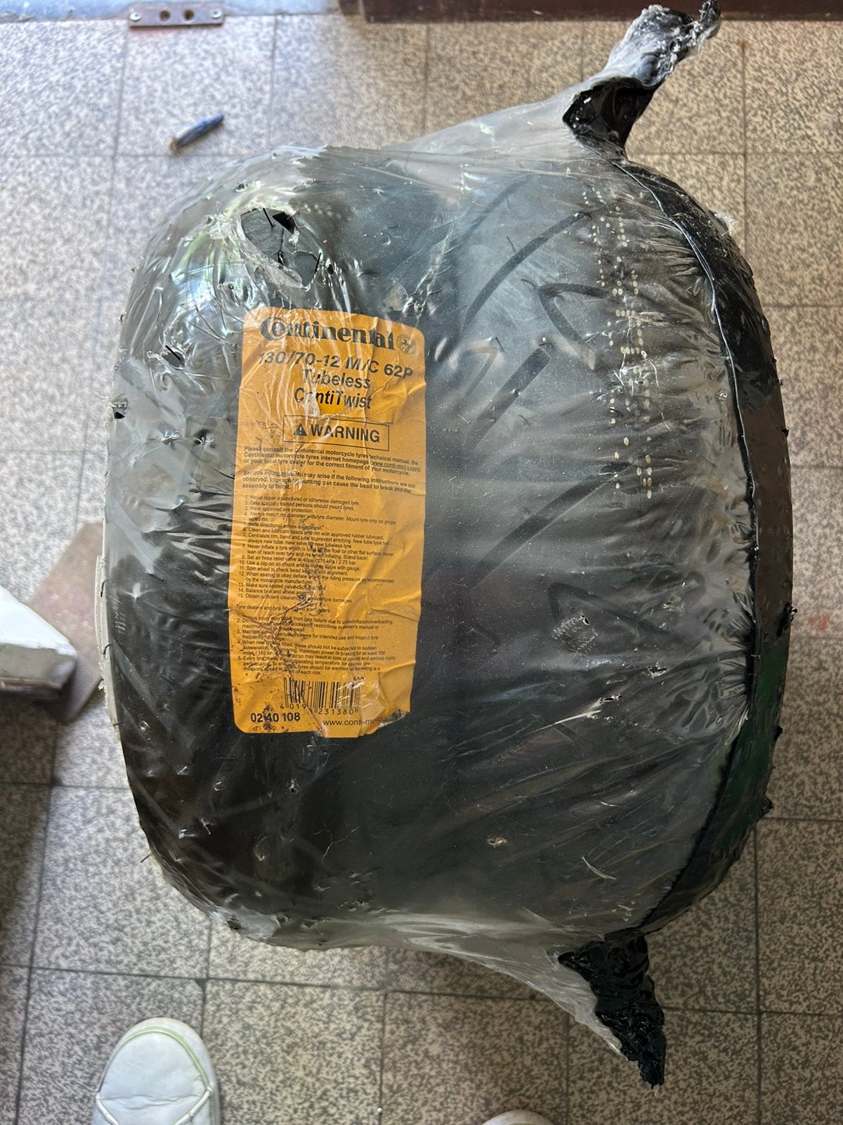 Continental ContiTwist scooterband, maat 130/70-12 M/C 62P., Ophalen, Nieuw, Overige typen, Vespa