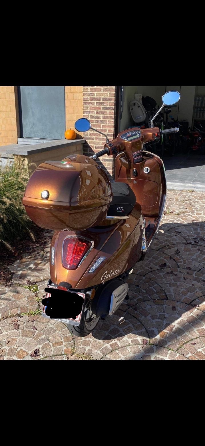 JTC gelata 125cc, Fietsen en Brommers, Ophalen, Zo goed als nieuw