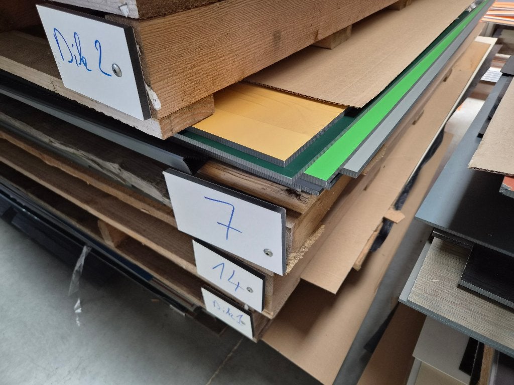 Trespa platen, verschillende kleuren, Doe-het-zelf en Bouw, Ophalen, Nieuw, HPL, Minder dan 20 mm