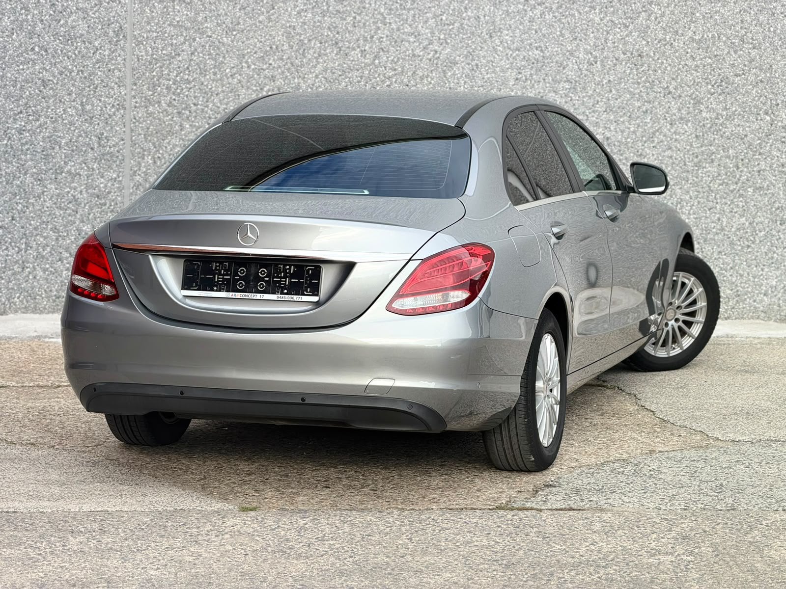 Mercedes-Benz C180 Diesel 2015 EURO 6b garantie 12 mois, Autos, Bluetooth, Argent ou Gris, Achat, Entreprise