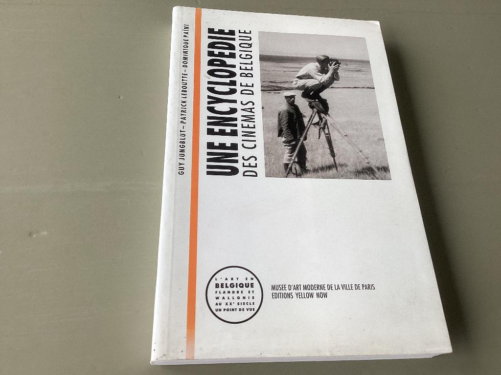 Une encyclopedie des CINEMAS de BELGIQUE, Ophalen of Verzenden, Gelezen, Filmspecifiek