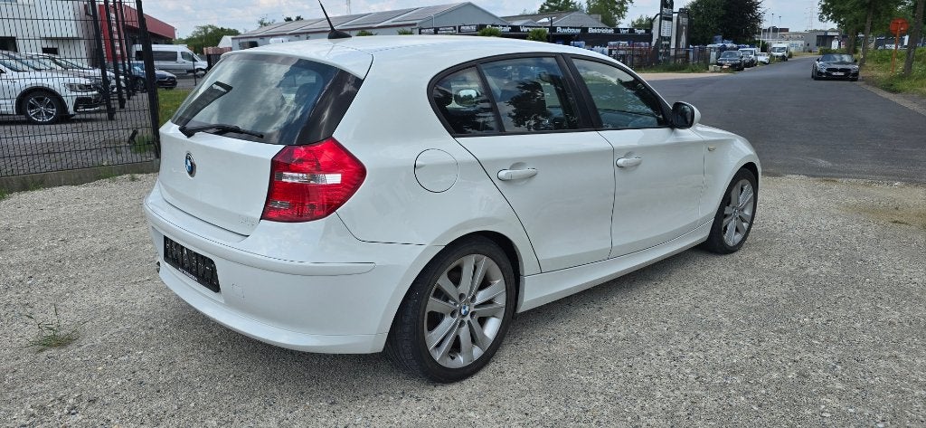 BMW 116D 5Deurs (Tikkende geluid Motor), Euro 5, Achat, Entreprise, Boîte manuelle
