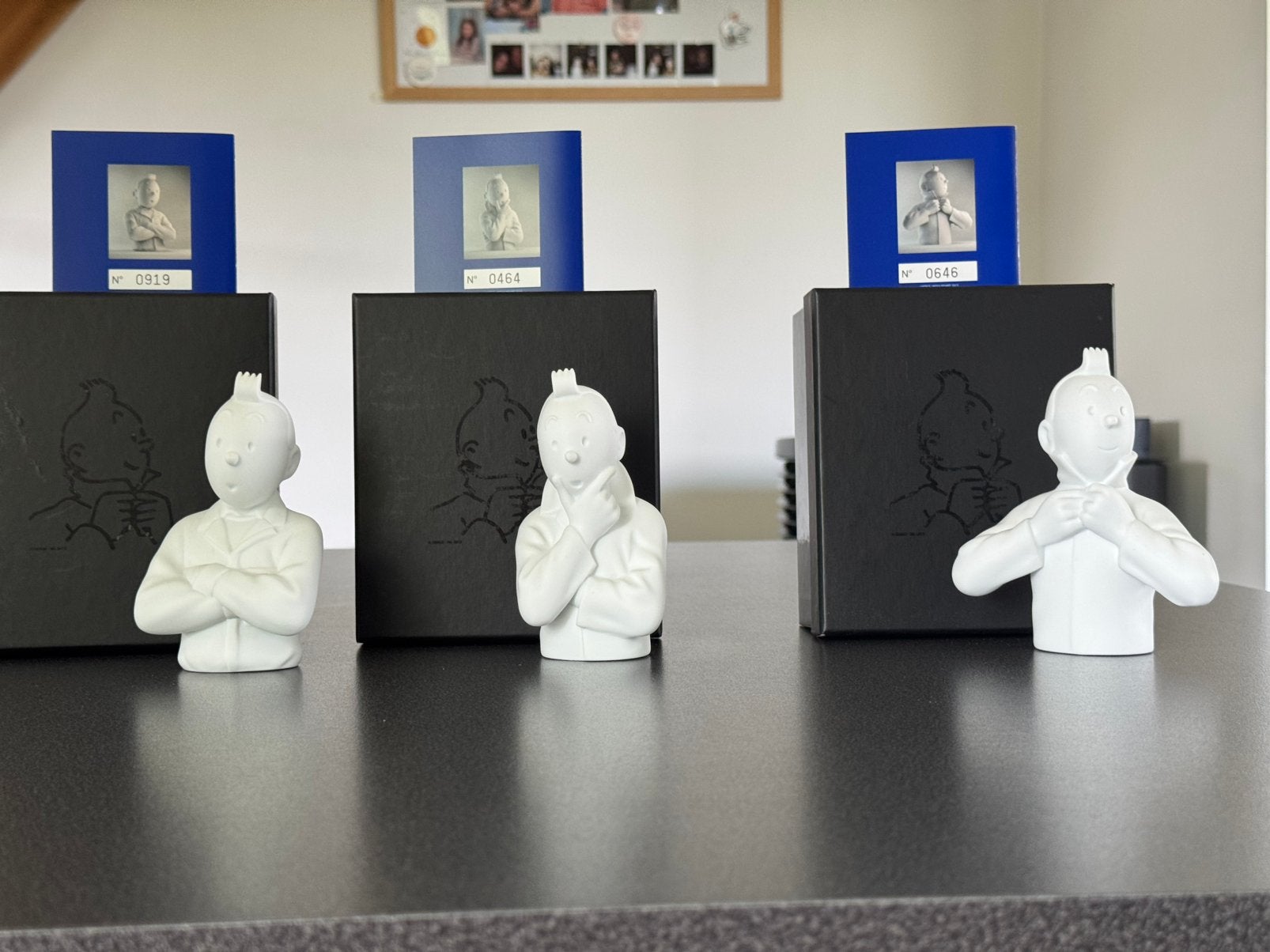 3 bustes porcelaine mate 12 cm, Verzamelen, Beelden en Beeldjes, Ophalen