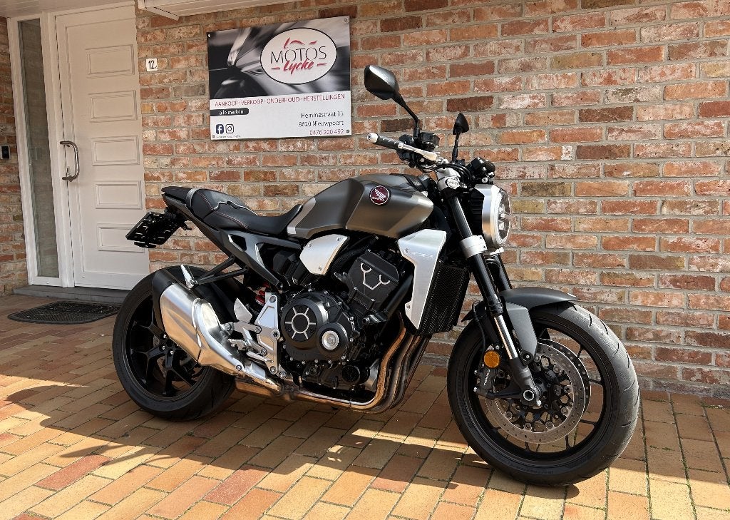 Honda CB1000R nieuw!, Plus de 35 kW, 4 cylindres, Éclairage LED, Manuelle
