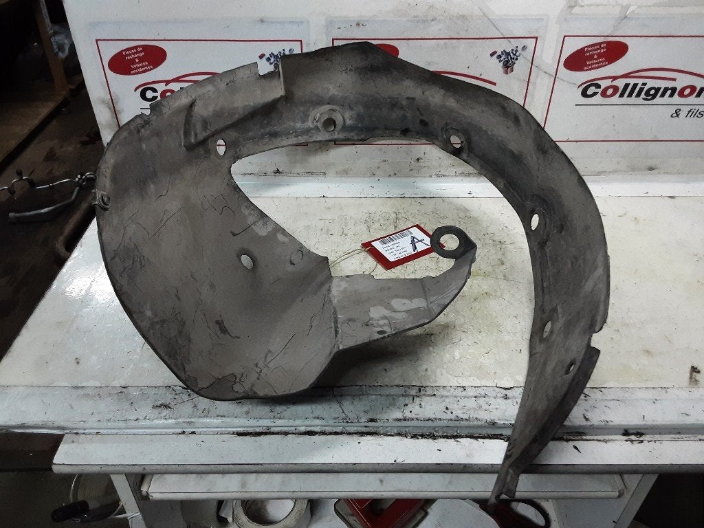 BINNENSPATSCHERM LINKS VOOR Renault Twingo (C06), Gebruikt, Renault, Voor, Spatbord