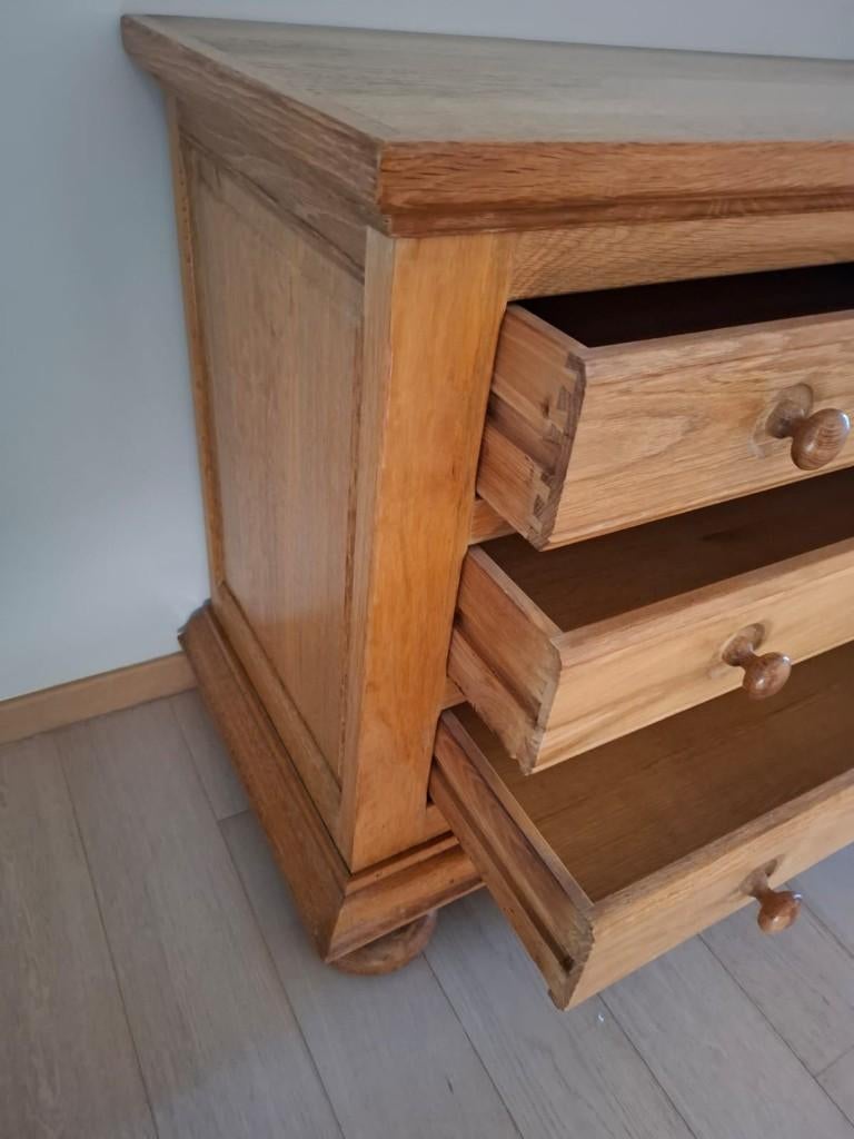 Kast en commode, Ophalen, Zo goed als nieuw, Met deur(en)