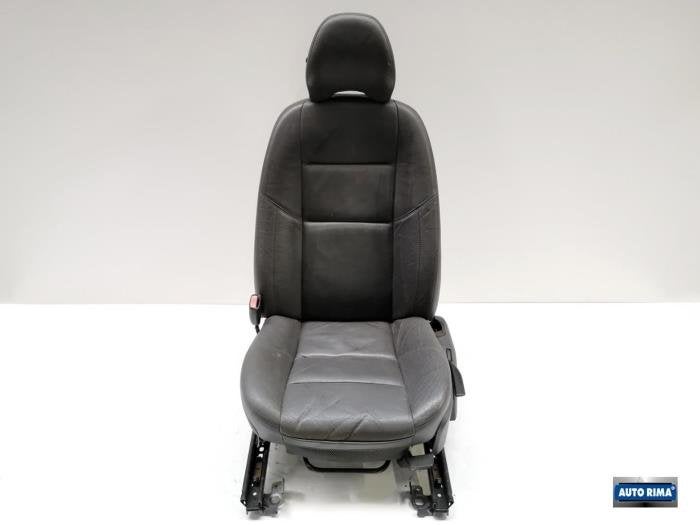 Siège gauche d'un Volvo V50, -, 3 mois de garantie, Utilisé, -