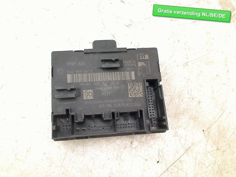 PORTIER REGELAPPARAAT RV Golf VII (AUA) (5Q0959592E), Volkswagen, Volkswagen AG, Utilisé, Kundenbetreuung@volkswagen.de