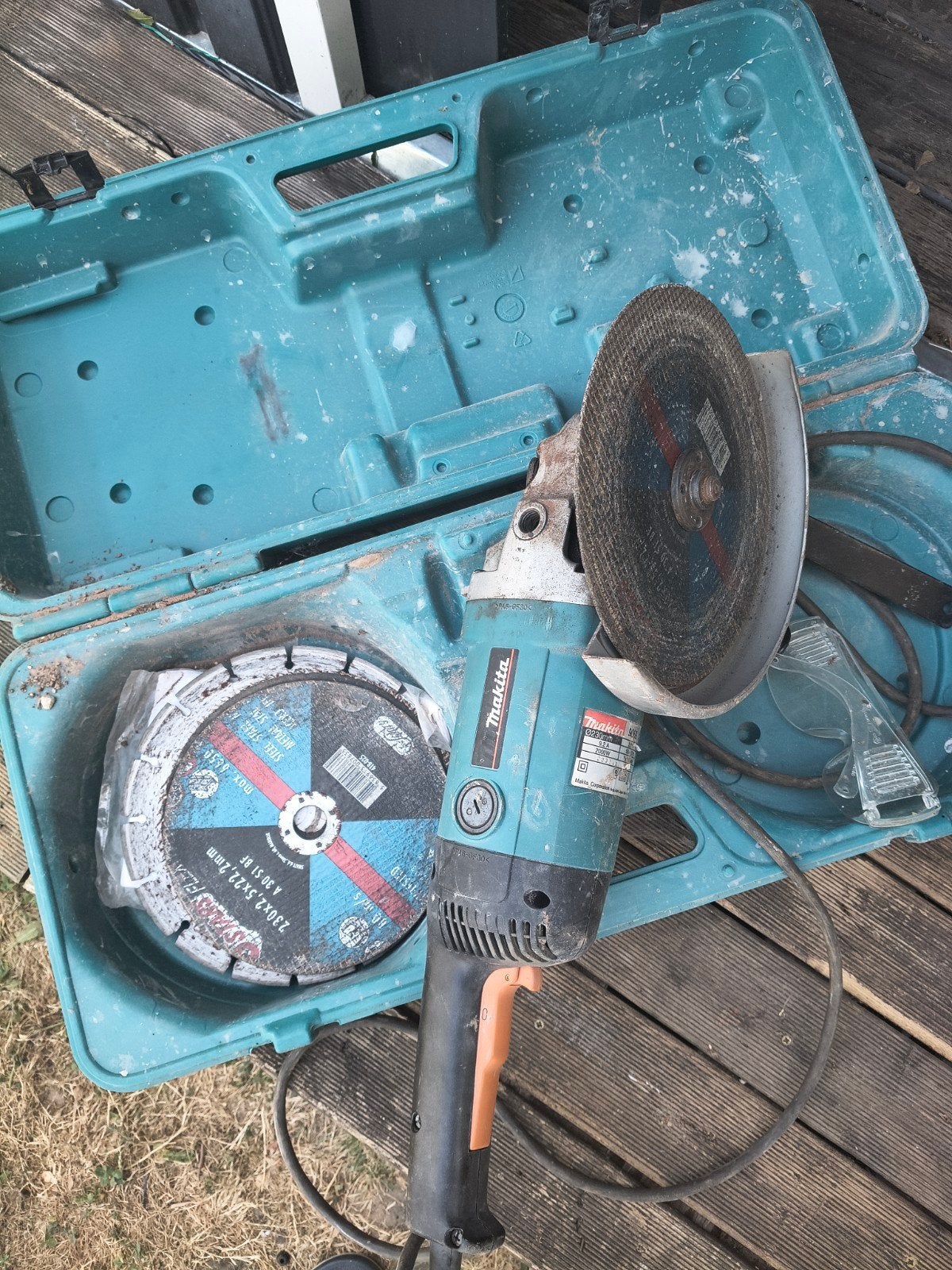 Makita meuleuse 9069, Enlèvement, Utilisé, 1000 watts ou plus, Meuleuse d'angle