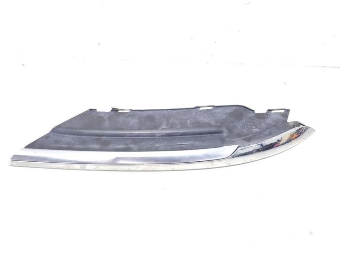 Carénage avant droit d'un Volkswagen Tiguan, Volkswagen, -, 3 mois de garantie, Utilisé