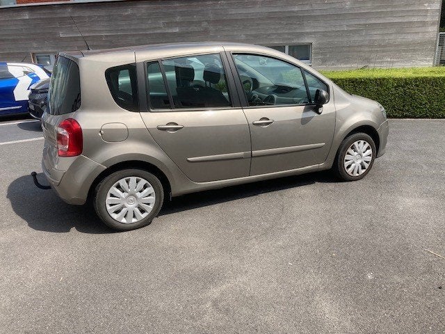 Renault Modus 1.2 16v pack 5d 55kw (bj 2012), Voorwielaandrijving, Zwart, 4 cilinders, Beige