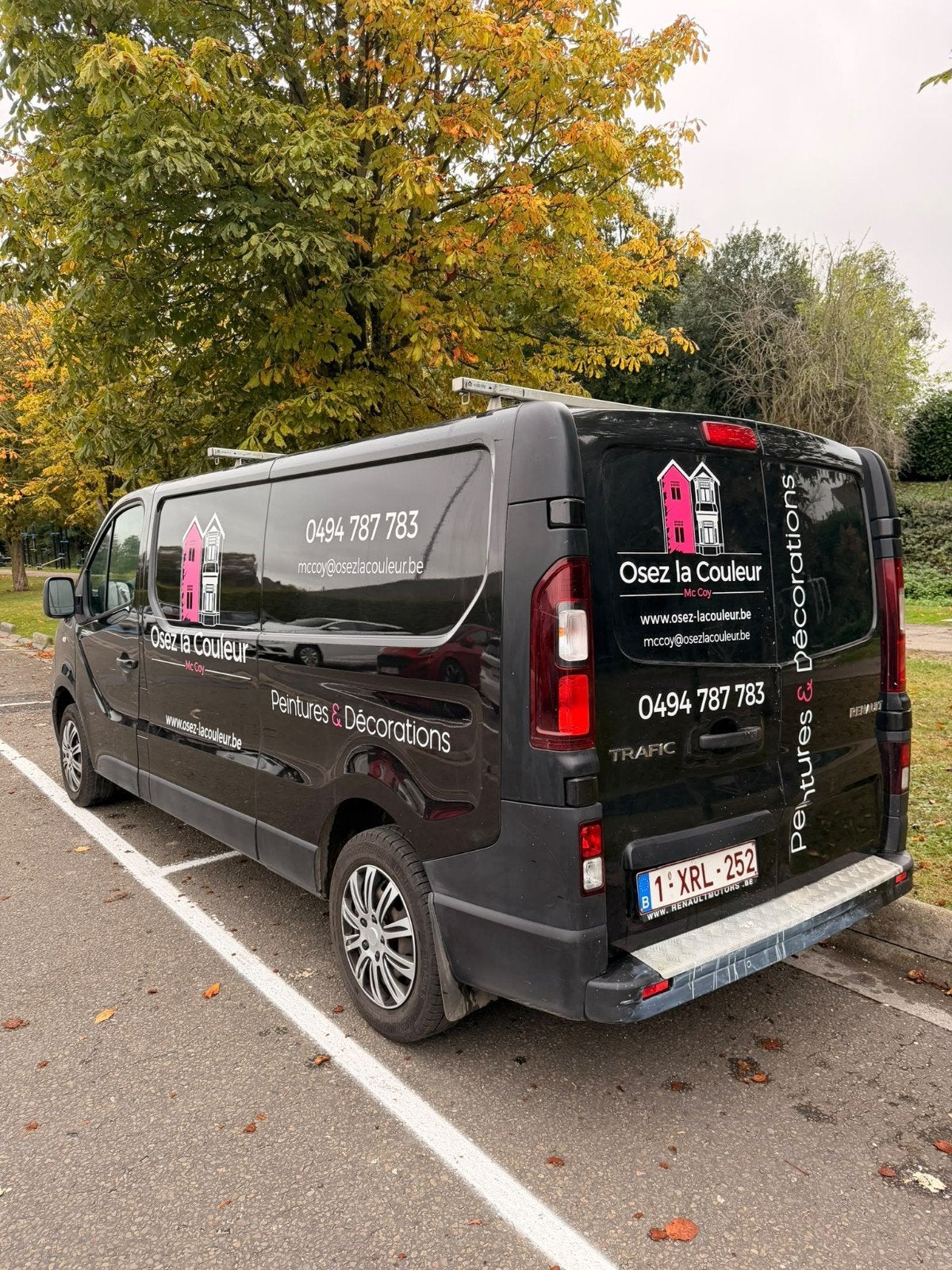 Renault trafic 2019 132000km gsm 0497296747, Achat, 4 portes, 3 places, Diesel