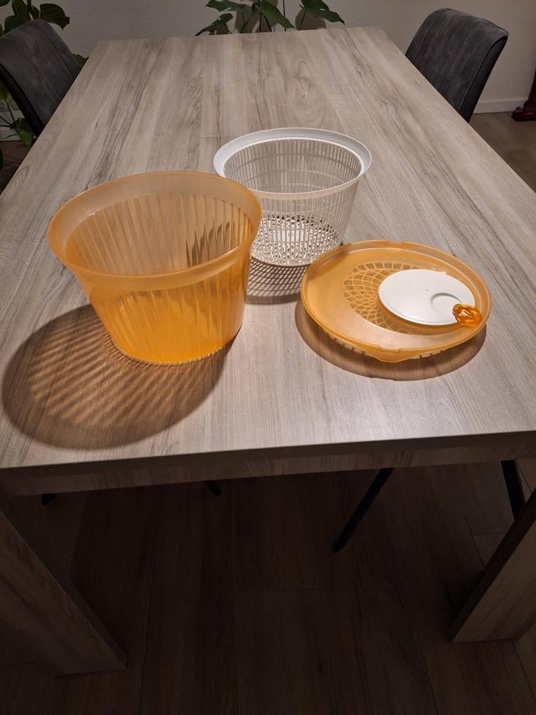 Sla wassen, Huis en Inrichting, Keuken | Tupperware, Ophalen