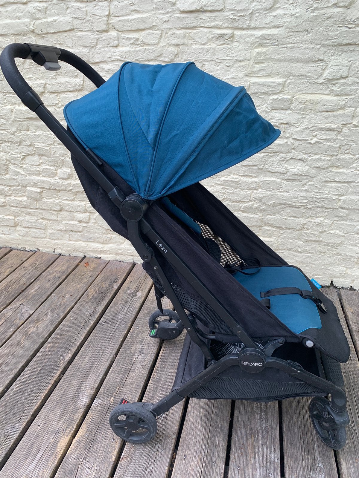 Lichte, compacte buggy van Recaro, Kinderen en Baby's, Buggy's, Zo goed als nieuw, Ophalen