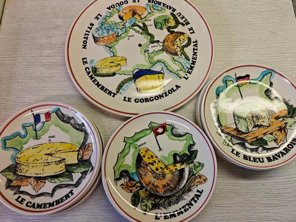 Ensemble d'assiettes à fromage vintage, Enlèvement ou Envoi