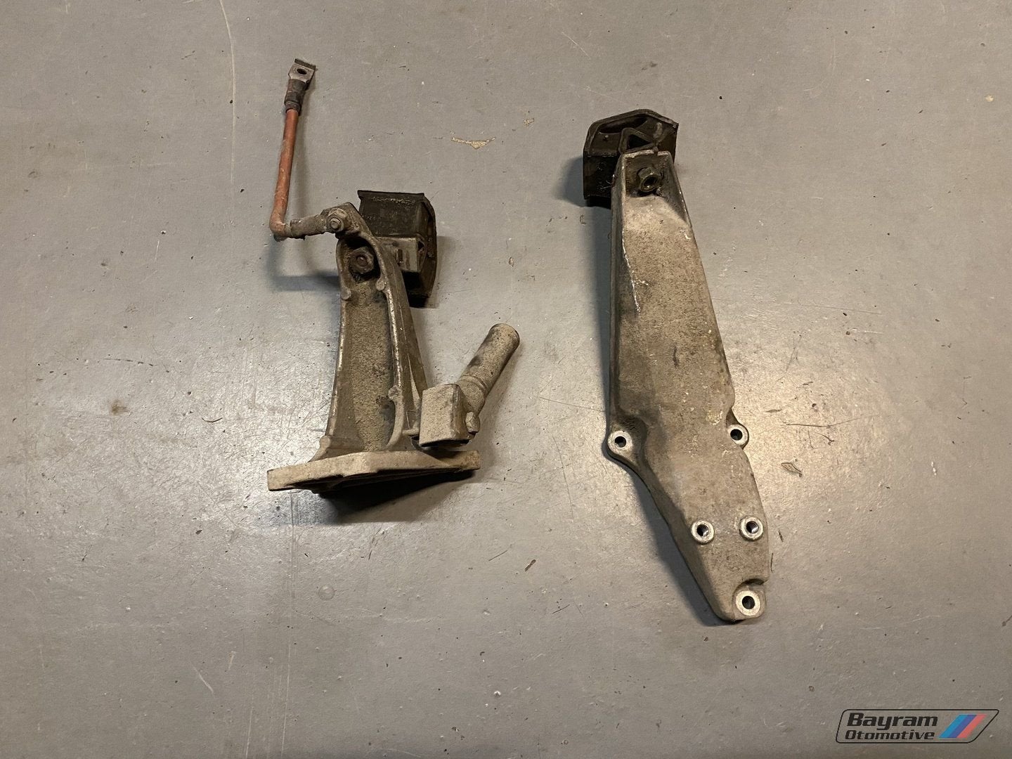 Bmw E30 motorsteunen m40 Motorsteun 316i 318i 3-serie motor, -, Utilisé, -, Enlèvement ou Envoi