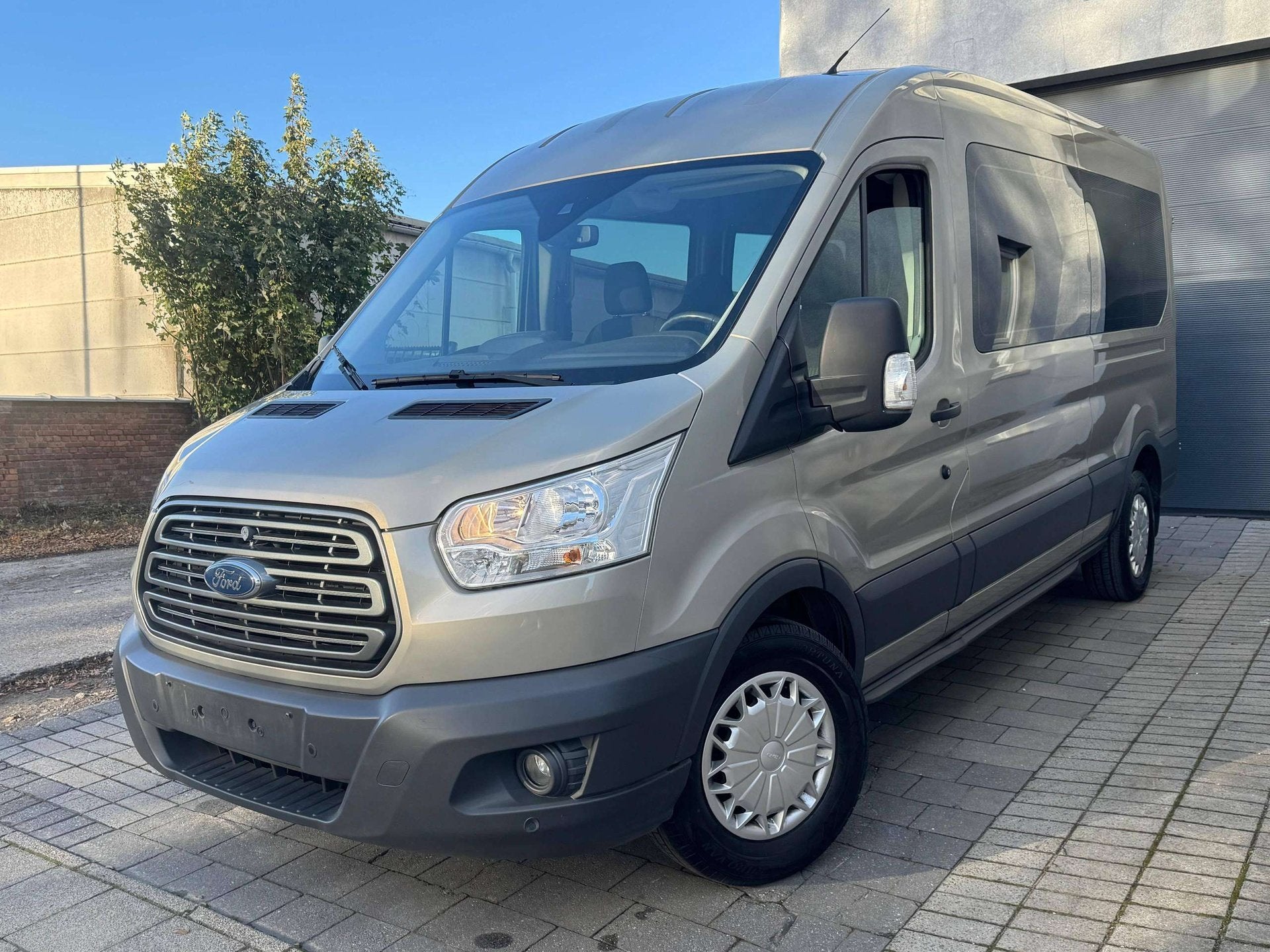 Ford Transit 2.2 TDCi L3H2 2015 TPMR + 6 STOELEN + ROLSTOEL, Auto's, Gebruikt, Euro 6, 4 cilinders, Parkeerassistent