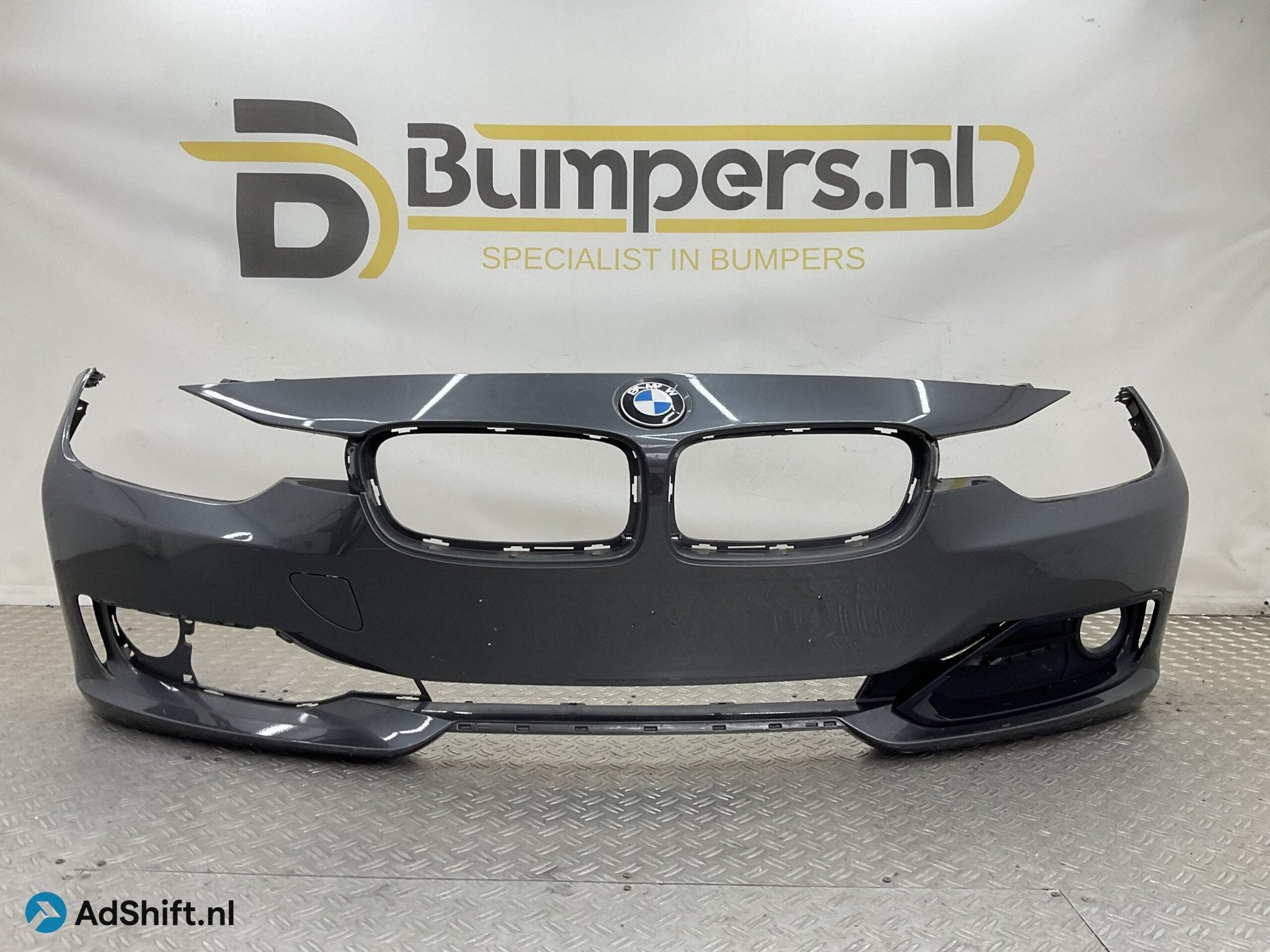 BUMPER BMW 3 Serie F30 F31 51117301914 VOORBUMPER K8-22922, Bumper
