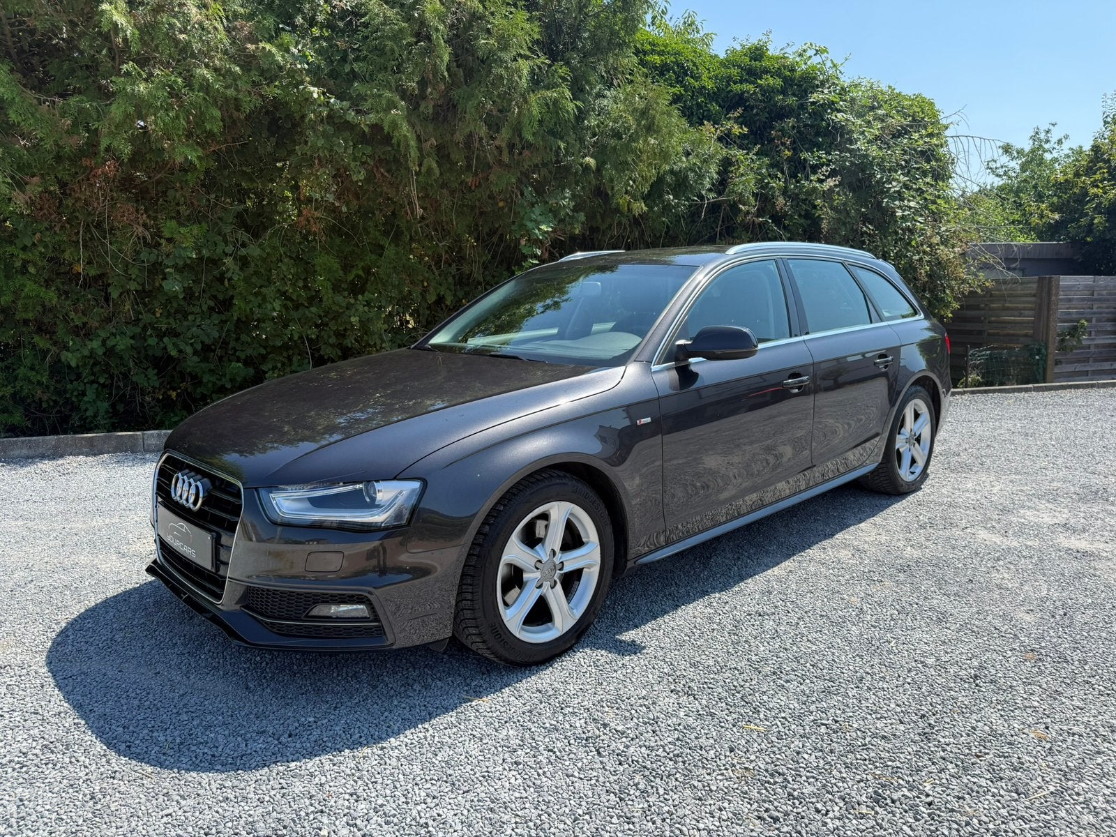 Audi A4 Avant 2.0 TDi S line * Xenon * GPS * 1e hands, Auto's, 100 kW, Euro 5, Stof, 4 cilinders