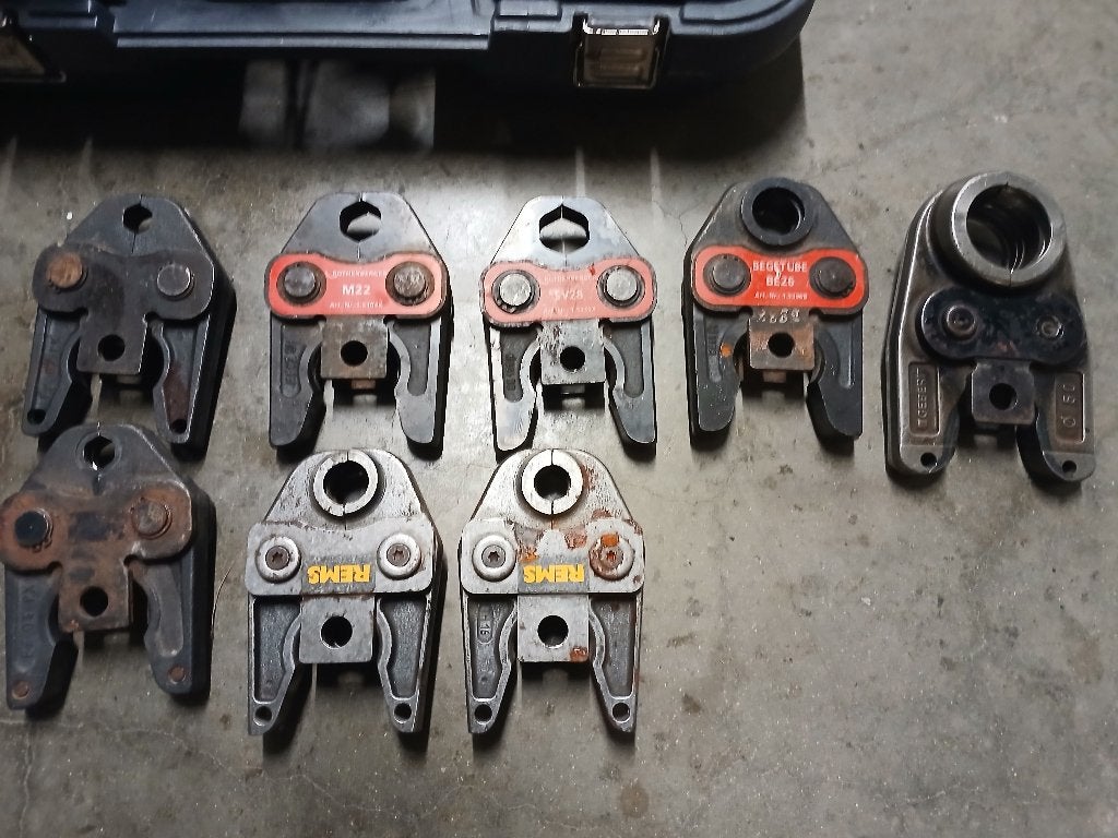 persmachine viega, Enlèvement, Utilisé