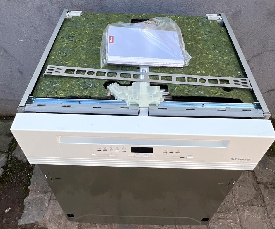 Neuf MIELE AutoOpen lave-vaisselle intégrable 3D+ Classe A, Electroménager, Lave-vaisselle, Neuf, Encastré, Moins de 10 litres