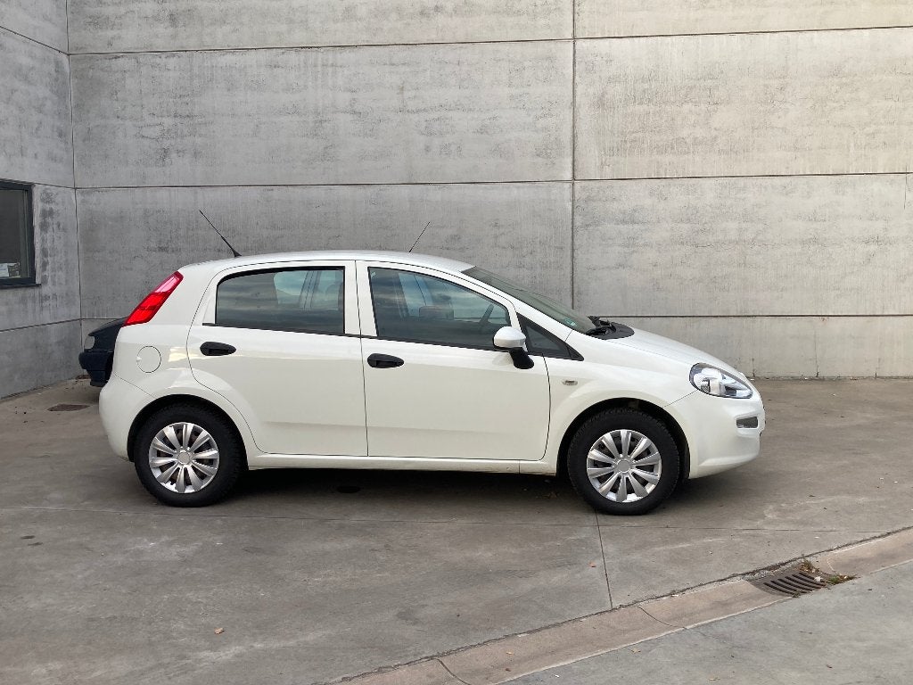 Fiat Punto 1.2 benzine 10/2015**118000km*EURO 6*garantie, Auto's, Stof, 4 cilinders, Grande Punto, Wit