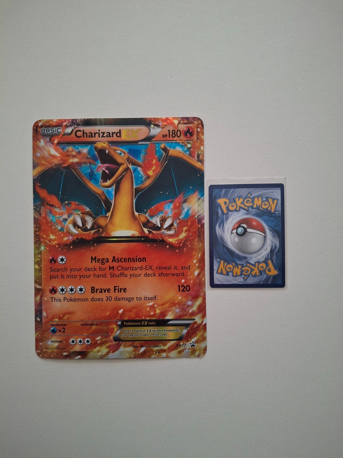Carte jumbo promotionnelle Charizard XY Black Star, Enlèvement ou Envoi