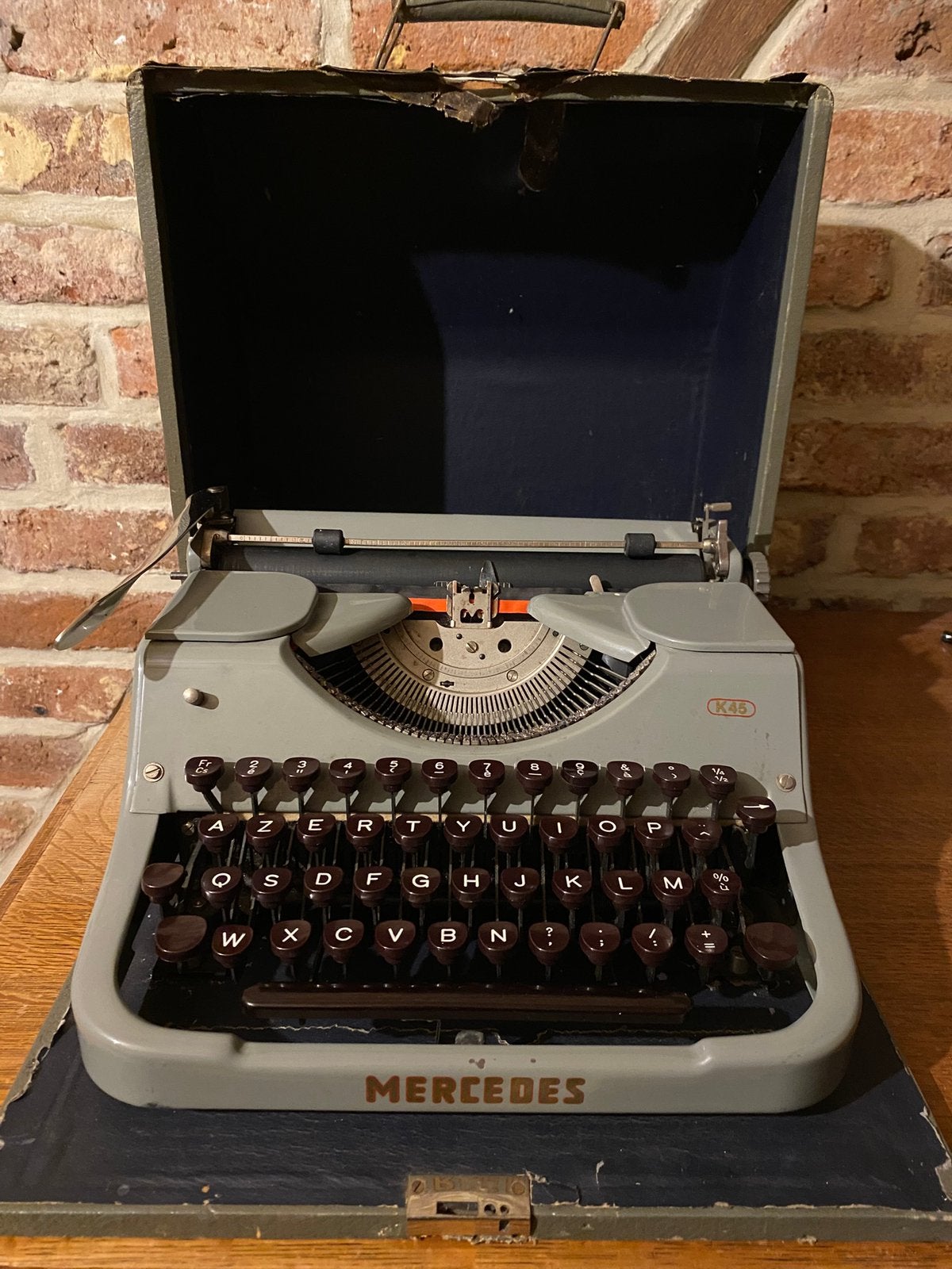 Machine a ecrire mercedes k45, Enlèvement, Comme neuf