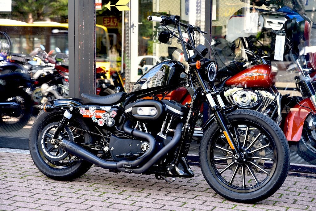 HARLEY DAVIDSON IRON 883 ***MOTOVERTE.BE***, Motoren, 2 cilinders, Occasion, Chopper, Bedrijf