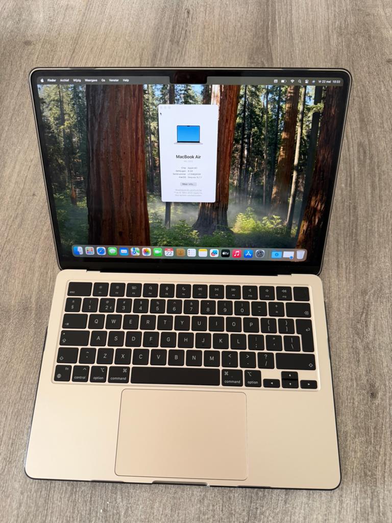 MacBook air m2 2022, Computers en Software, Apple Macbooks, Ophalen, Zo goed als nieuw, MacBook