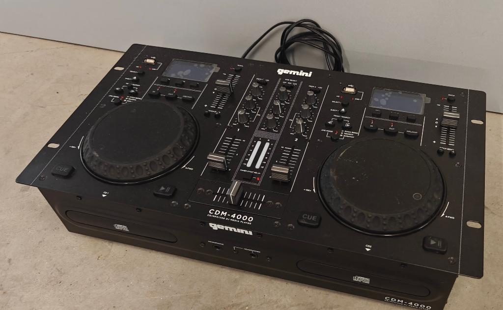 Gemini CDM-4000BT Dual CD Mixer, Ophalen of Verzenden, Zo goed als nieuw, Microfooningang
