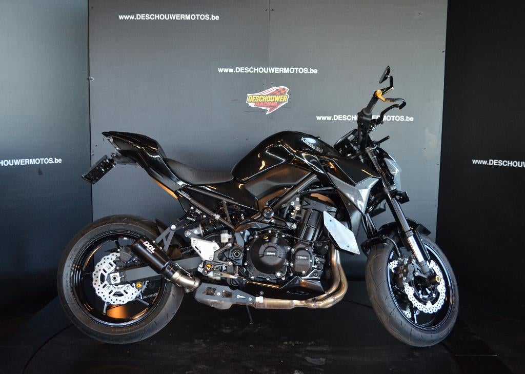2024 Kawasaki Z900 | 1890KM | 2 Jaar Garantie | BOMVOL, 4 cilinders, Motorrijbewijs A, Bedrijf, 900 cc