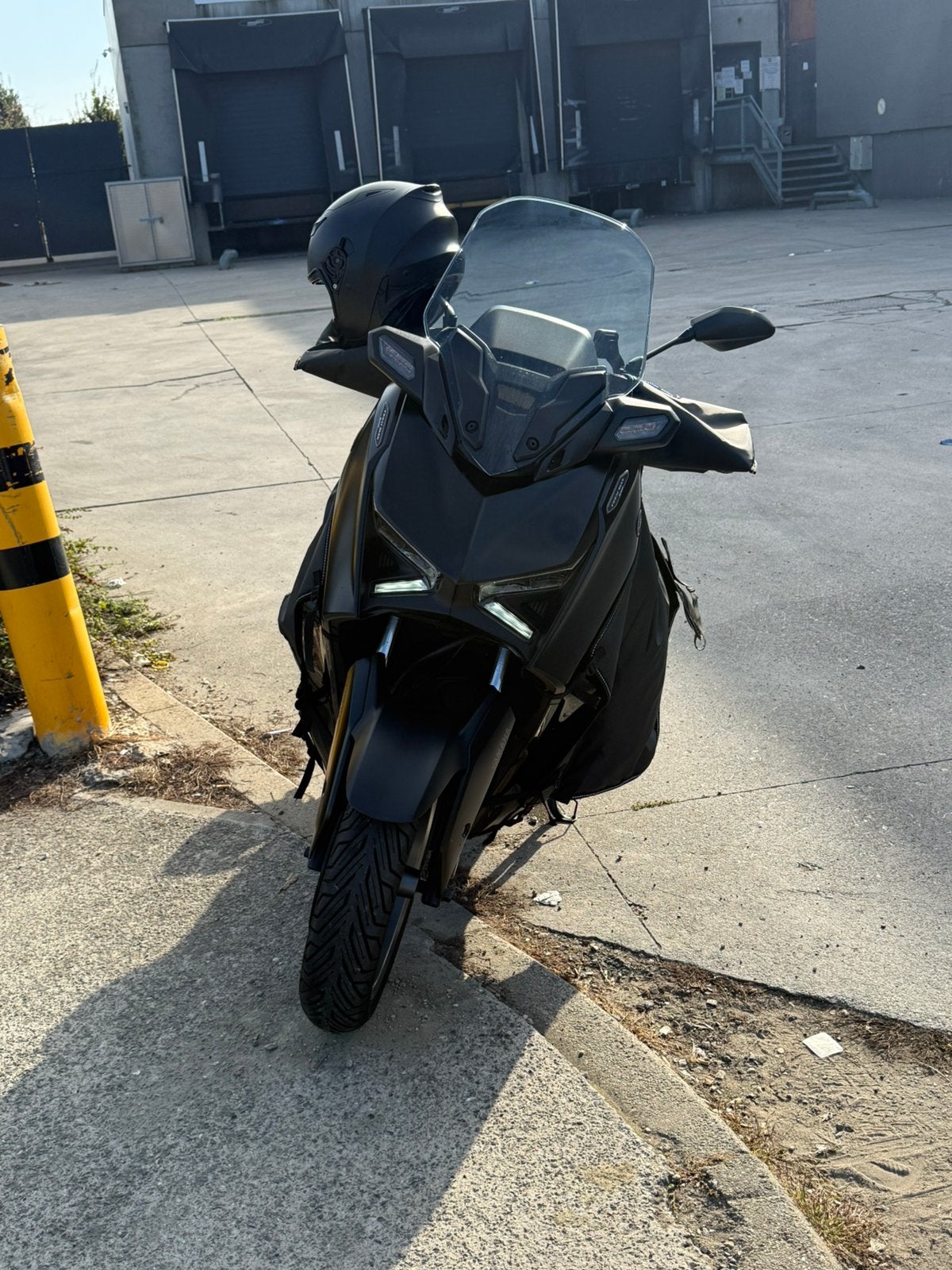 Xmax techmax125, Motos, 125 cm³, Particulier