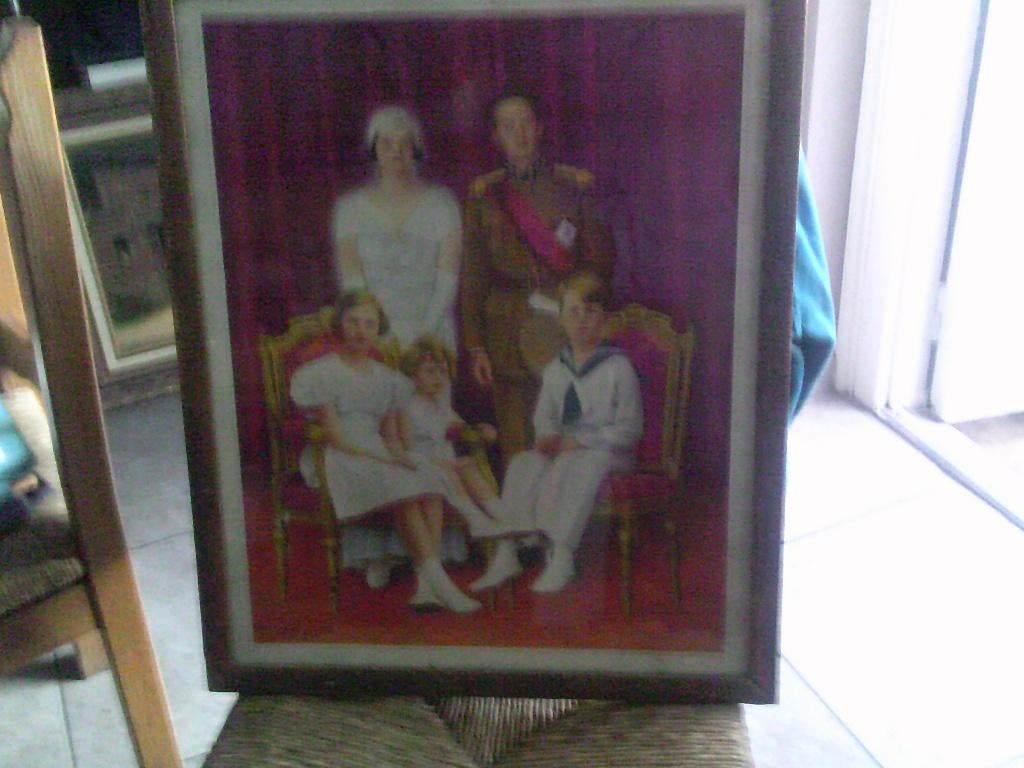 prent koning paar en 3 kinderen chocolade clovis, Ophalen, Zo goed als nieuw, Kaart, Foto of Prent