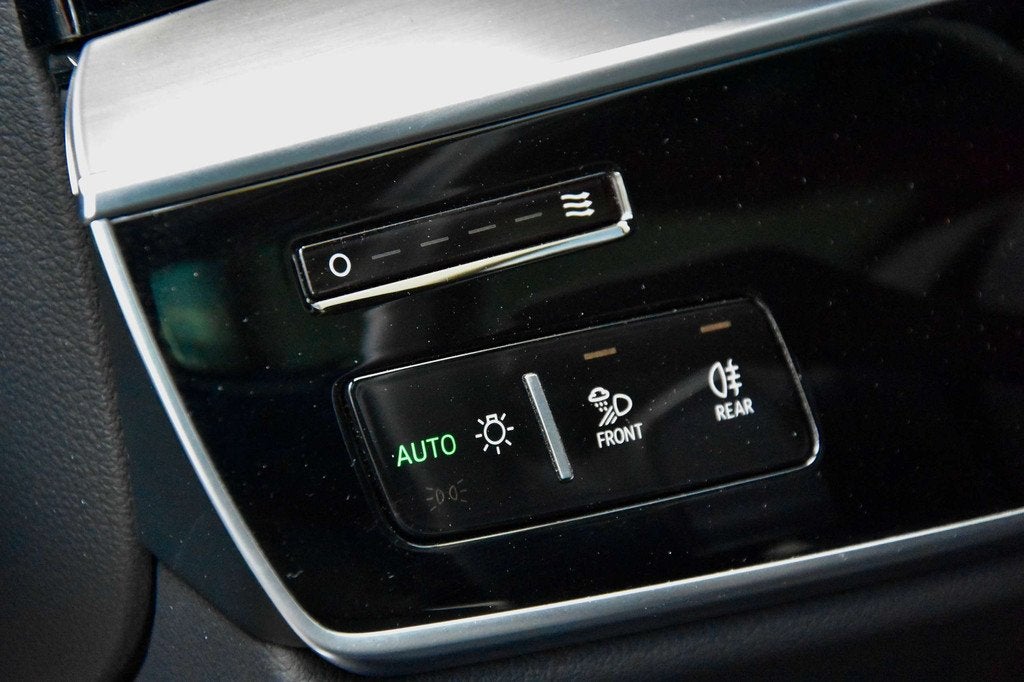 Audi A8 A8 PHEV 60 TFSI e Quattro Tiptronic *S-Line*, 4 deurs, Gebruikt, Bedrijf, Hybride Elektrisch/Benzine