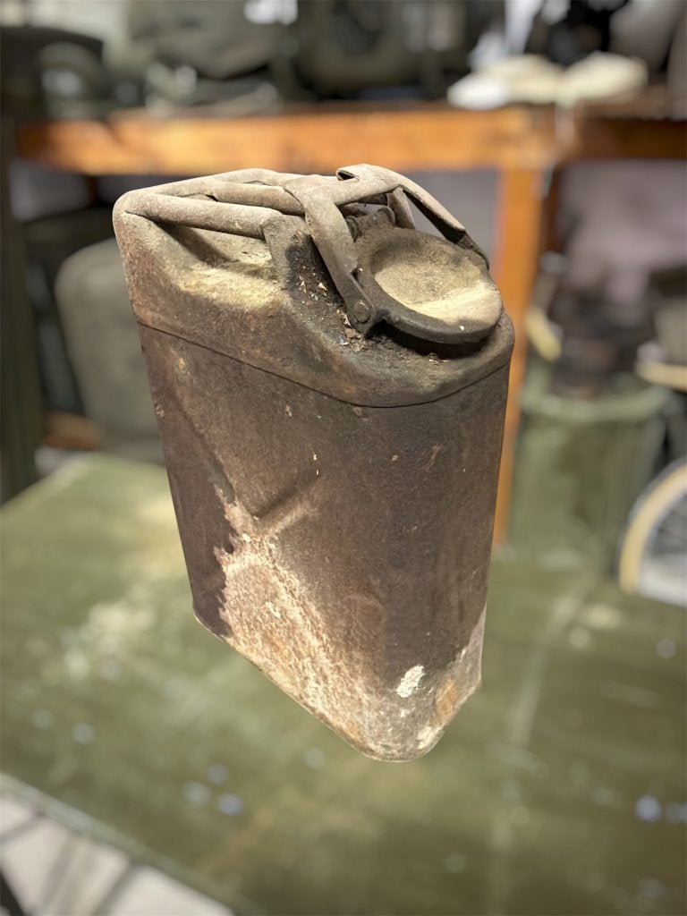 Jerricane, Enlèvement, Armée de terre, Autres types