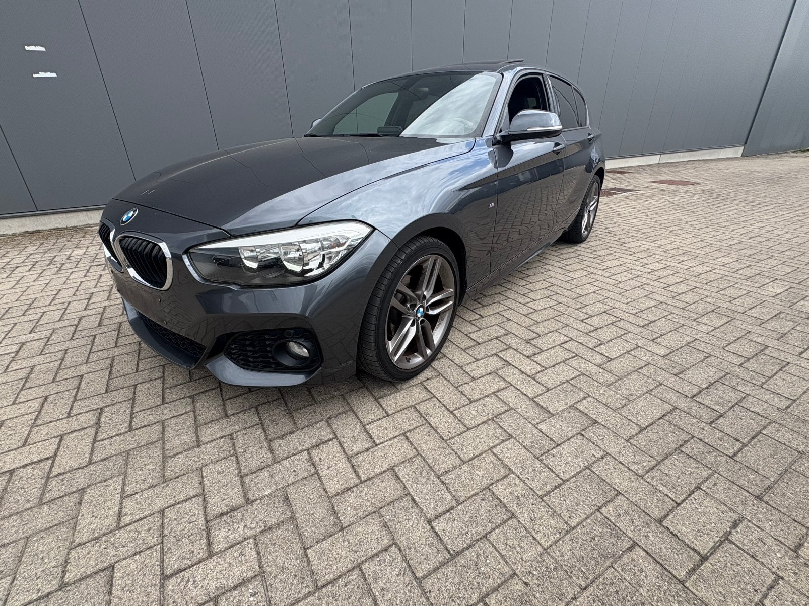 Bmw 118D AUTOMAAT M packet maar 120.000KM euro6B, Auto's, Automaat, 1995 cc, 4 cilinders, Leder