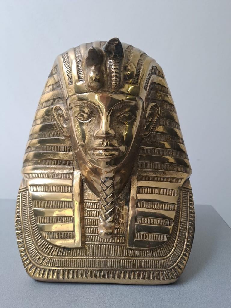 Pharaon en bronze, Ophalen, Brons
