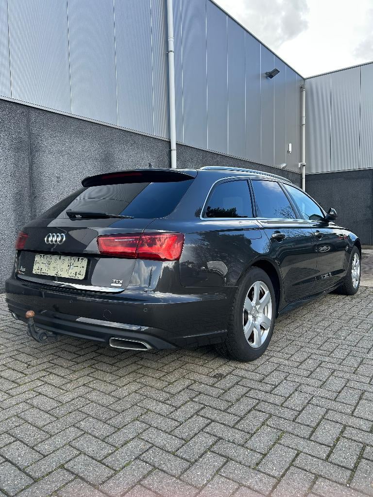 Audi A6 Avant, Auto's, Audi, 4 cilinders, Zwart, Bedrijf, 5 deurs