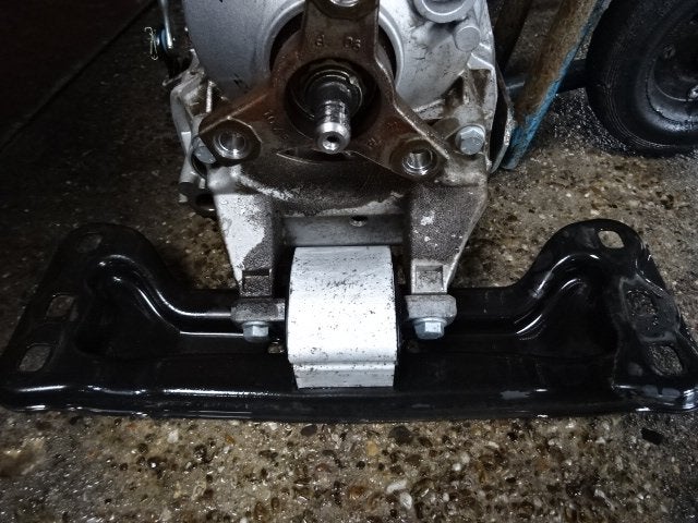 VERSNELLINGSBAKSTEUN Mercedes-Benz E (W211), Gebruikt, Mercedes-Benz