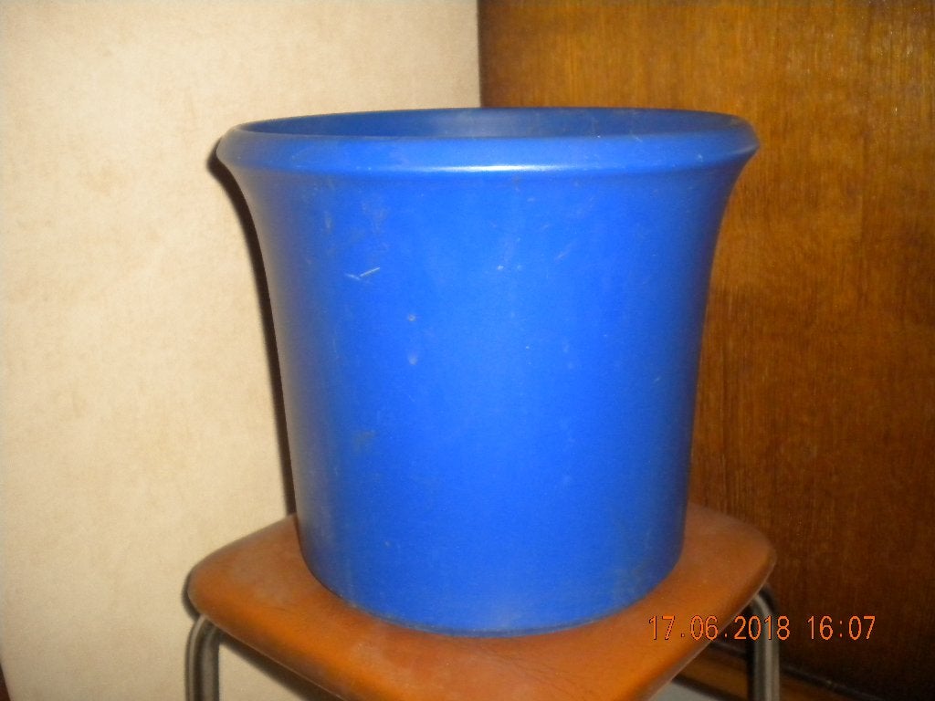 Plant-/bloempot (blauw), Tuin en Terras, Ophalen, Binnen