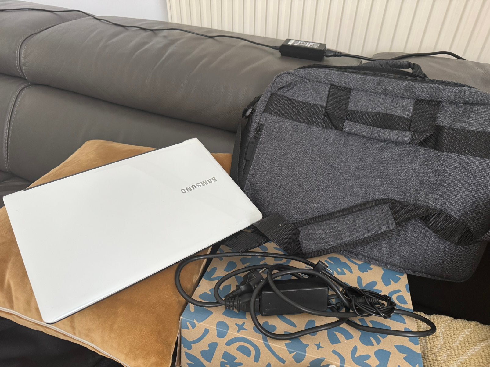 Ordinateur pc Samsung avec écran tactile, Enlèvement, Comme neuf, Avec écran tactile, SSD