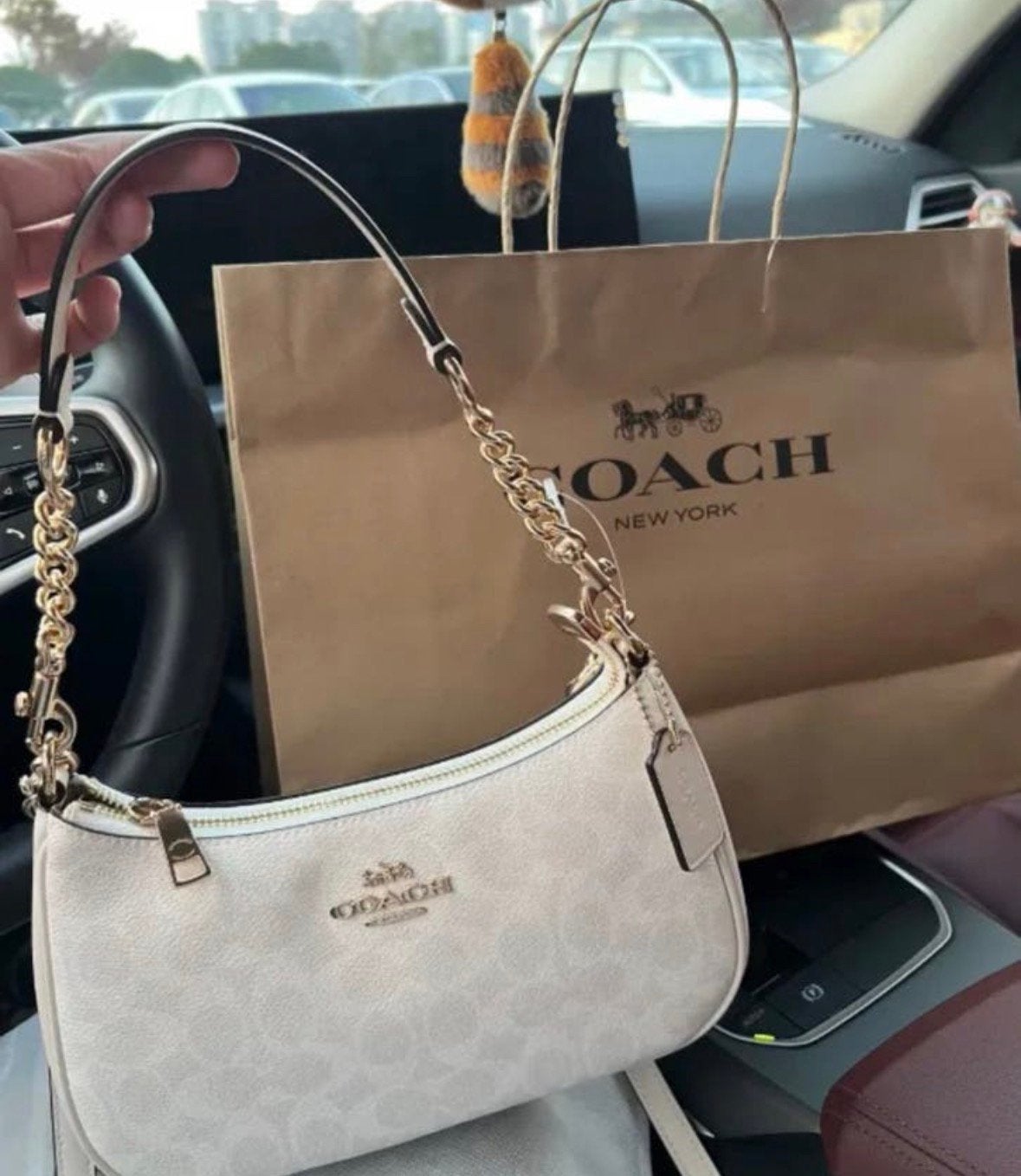 Prachtige creme Coach tas nieuw!, Handtassen en Accessoires, Tassen | Damestassen, Ophalen of Verzenden, Nieuw, Handtas