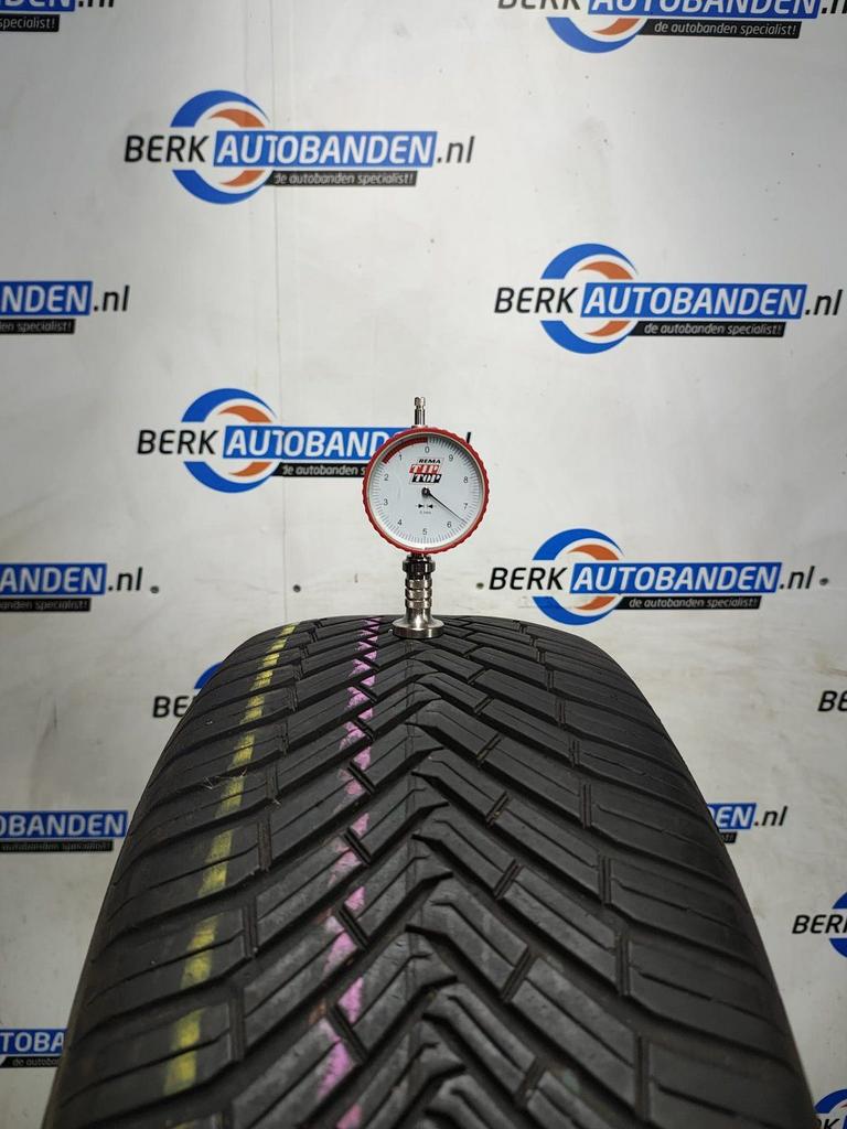 2x Continental All Seasoncontact 235/60 R17 102H 235/60/17 2, Gebruikt, -, -, 17 inch