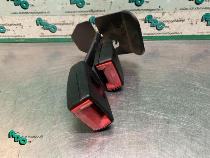 Insertion ceinture de sécurité arrière gauche d'un Audi A, -, 3 mois de garantie, Audi, Utilisé