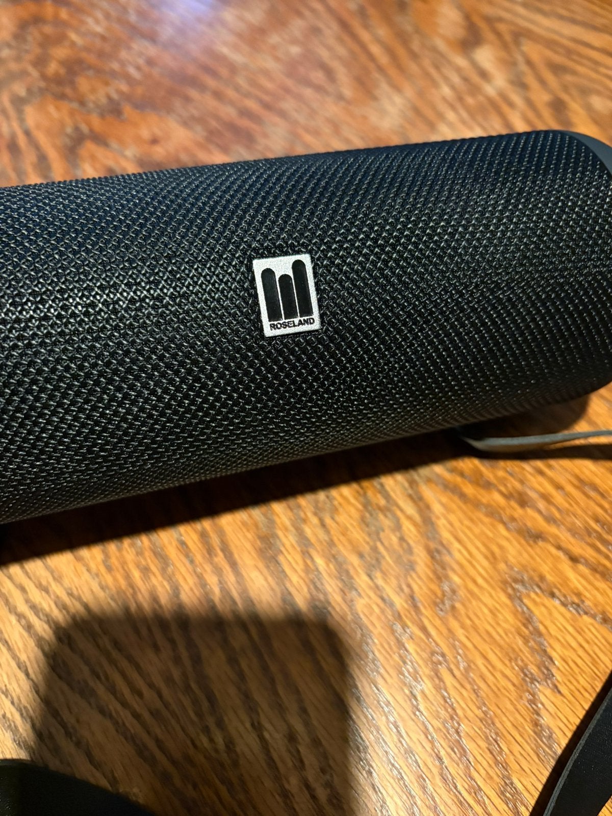 Roseland Bluetooth Speaker + bandje, TV, Hi-fi & Vidéo, Enceintes, Neuf, Autres marques, Enceinte portable, Enlèvement